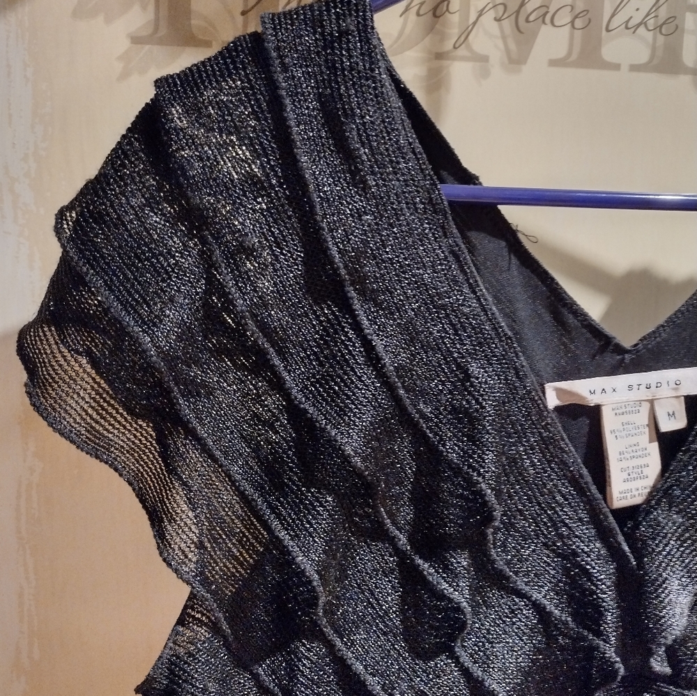 Dress - Picture 2 of 7